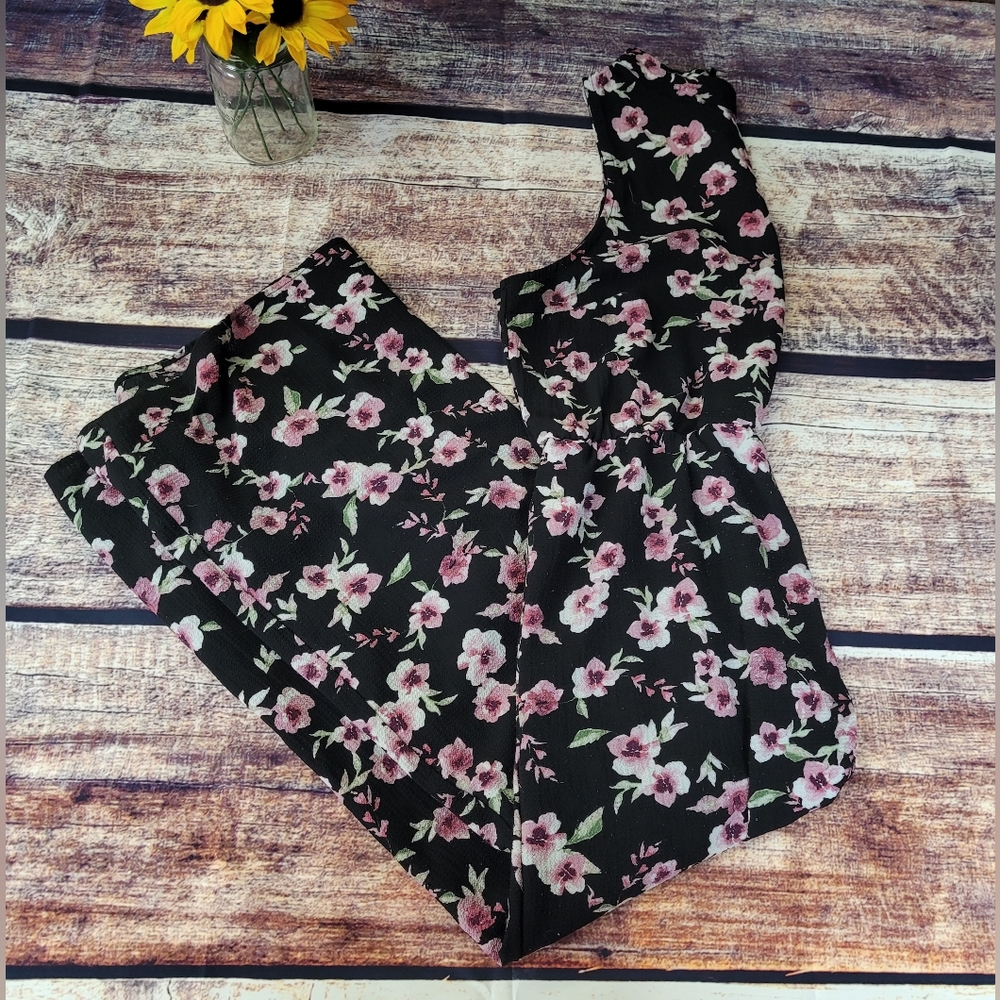 SPEECHLESS JUMPSUIT SIZE LARGE